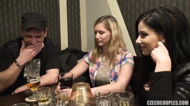 Parejas checas en sexo grupal