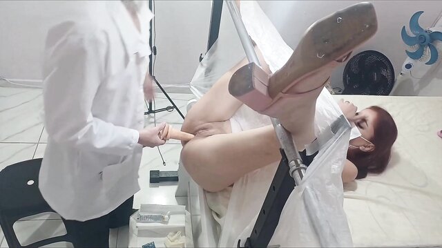 Gynecologist swaps vibrator for his dick during exam!