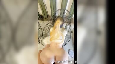 Velký zadek na úniku videa z Onlyfans