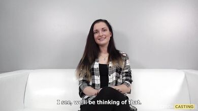 18letá amatérka Petra na castingu