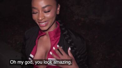 Public Agent - Francuska czarnoskóra kobieta uprawia seks w miejscu publicznym w nocy za pieniądze