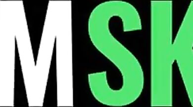 Team Skeet - Niewinna rudowłosa gospodyni domowa Abbey Rain otrzymuje wytrysk na cipkę