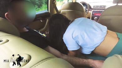 Vezmu nejžhavější holku a ošukám ji na kraji silnice u projíždějících aut