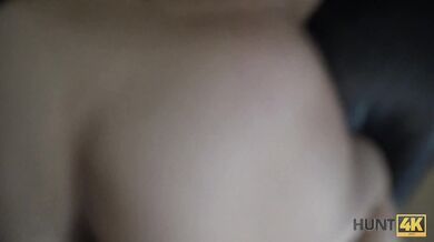 Jocelyne Z has never had pussy so full