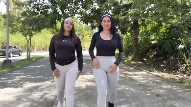 Cabalgando un culo enorme y redondo