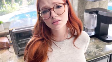 Stepfather cums inside perfect stepdaughter Naomi Hughes