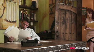 ¡Athena Rayne ama su trabajo y quiere conservarlo a toda costa!