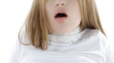 THE WHITE BOXXX - Seks trójkątny z Eleną Vegą i Kaisą Nord