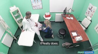 Nie tylko badanie jamy ustnej u lekarza z Nathaly Cherie