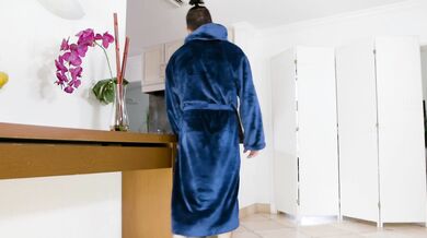 Sexi inštalatérka Valentina Nappi