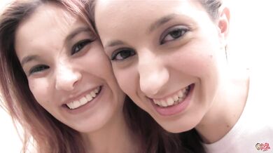 Penelope Crunch i Miyuki Sun w grupowym bukkake