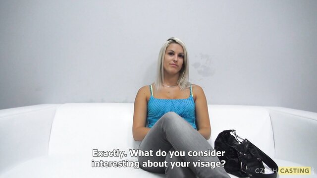 Blonde amateur Beata at casting