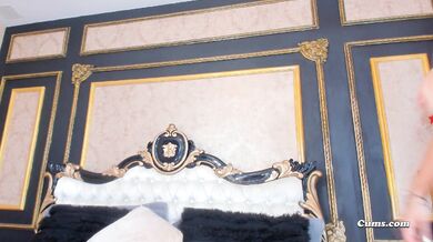 Gorgeous Redhead Fucks Her Sweet Cunt