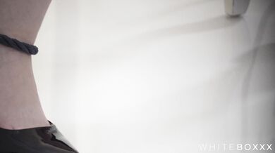 Czysta zmysłowość przejmuje kontrolę