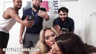 Blonde Luna Luxe And Tattooed Keisha Grey Score Big With Nerdy Parker Ambrose