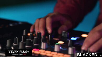 BBC-Hungry Besties Elena Vedem, Vanessa Alessia and Viola Weber Take Turns Riding BBC