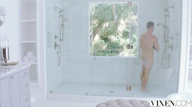 Babes Tori Black And Little Caprice Fucked In Hot Threesome