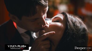 Brunette Adria Rae DPed In Threesome