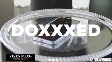 Cock-Hungry MILF Sophia Locke Gets Spit-Roasted By Two Massive BBCs