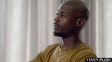 Housewife Kianna loves to ride BBC