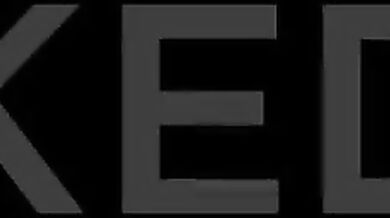 Roxie Sinner vymenila vernosť za poriadne tvrdé mrdanie do štrbiny od tlustého čierneho pístu