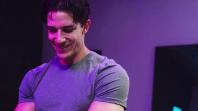 Married MILF Sierra Spunk gets Her Pussy Worked Out by Fitness Instructor