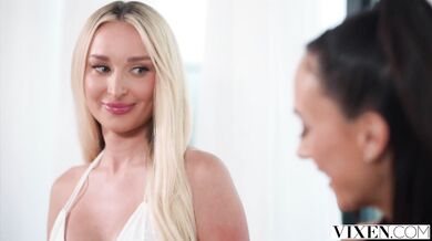 Stunning Blonde Meagan Moore Shares Her Man's Cock with Her Gorgeous Bestie S...