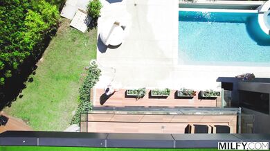 Milfka Paris Lincoln miluje anál a nechá si svůj dokonalej zadek pořádně vyprcat