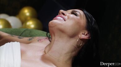 Eva Angelina, Angel Youngs And Rissa May Share A Massive BBC In Crazy Foursome