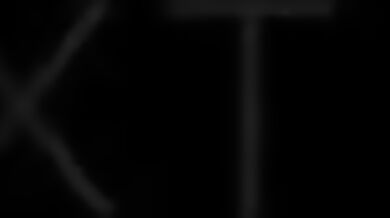 Asijská brunetka sa ocitla v rukách Jasona Luva, ktorý jej neľútostne rozrazil štrbinu a zanechal v nej horúci creampie