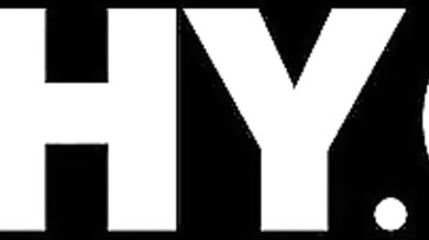 Prsnatá Kazumi schytala tvrdé DP od šéfa a nováčika priamo na pracovisku