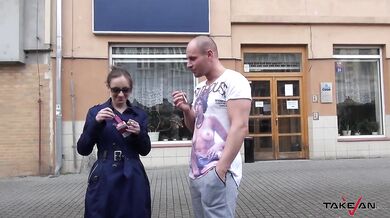 Natalia Fucked At TakeVan