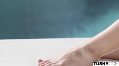 Danielle Renae titfuck and anal