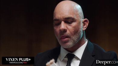 Beautiful Submissive Lana Smalls Loves Getting Her Pussy Used