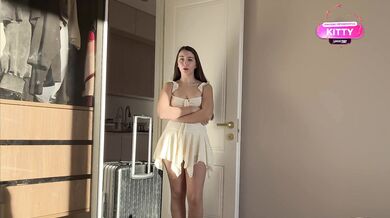 Big Ass Stepsis Not Wearing Panties In My Bed So I Couldn't Resist And Accidently Cum Inside