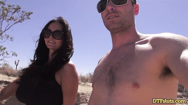 Sex In The Middle Of The Desert