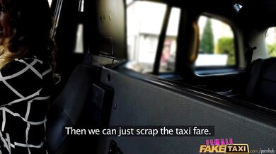 Fat cock stretches pussy in UK taxi