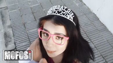 Kitty Love’s Cancelled Birthday Turns Into A Steamy Roadside Romp With Jordi El Nino Polla