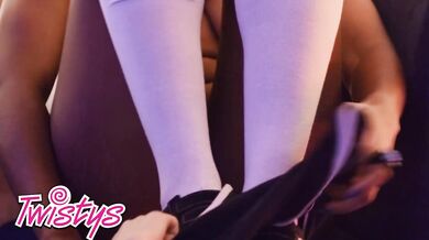 Jenna Foxx v zákulisí vylízala pop star Jewelz Blu