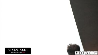 Bratty Blonde College Girls Polly Yangs And Era Queen Share A Cock In Naughty Threesome