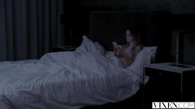 Mladá nadržená teenka načapaná při mrdání s cizím borcem