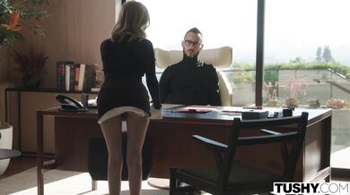 Výběr nejlepších scén s kráskami lačnými po tvrdém nářadí