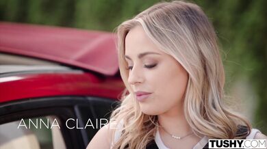 Blondýna Cherry Kiss v brutálním dvojitém průniku s výstřikem do obou dírek