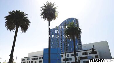 Willow Ryder a jej luxusný zadok v totálnom análnom výplachu