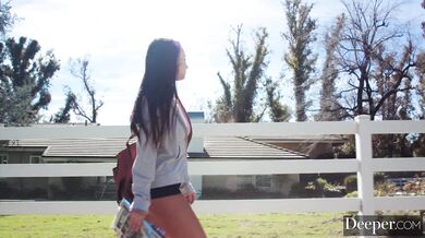 Kinky Brunette Karlee Grey Gets A Break From Reality