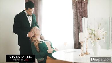 Výstřední kráska Nicole se dočkala přesně takové obsluhy po jaké celou dobu toužila