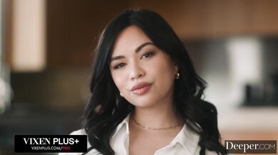 Gorgeous Curvy Scarlett Alexis Gets Spanked And Fucked Hard