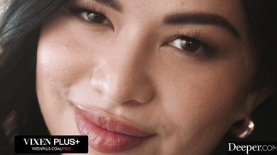 Gorgeous Curvy Scarlett Alexis Gets Spanked And Fucked Hard