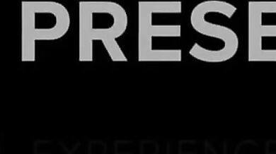 Bohatá a vnadná MILFka Sandy Love je posedlá obřím černým pérem mladého plavčíka