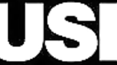 Blonďatá MILFka Laura Bentley si nechala pořádně naložit do svého drobného zadečku